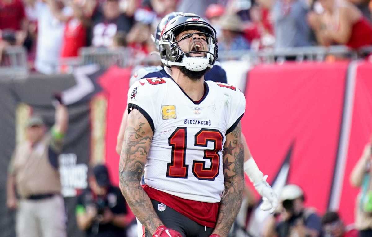 Why Eagles Should Sign Mike Evans - HattrickNews